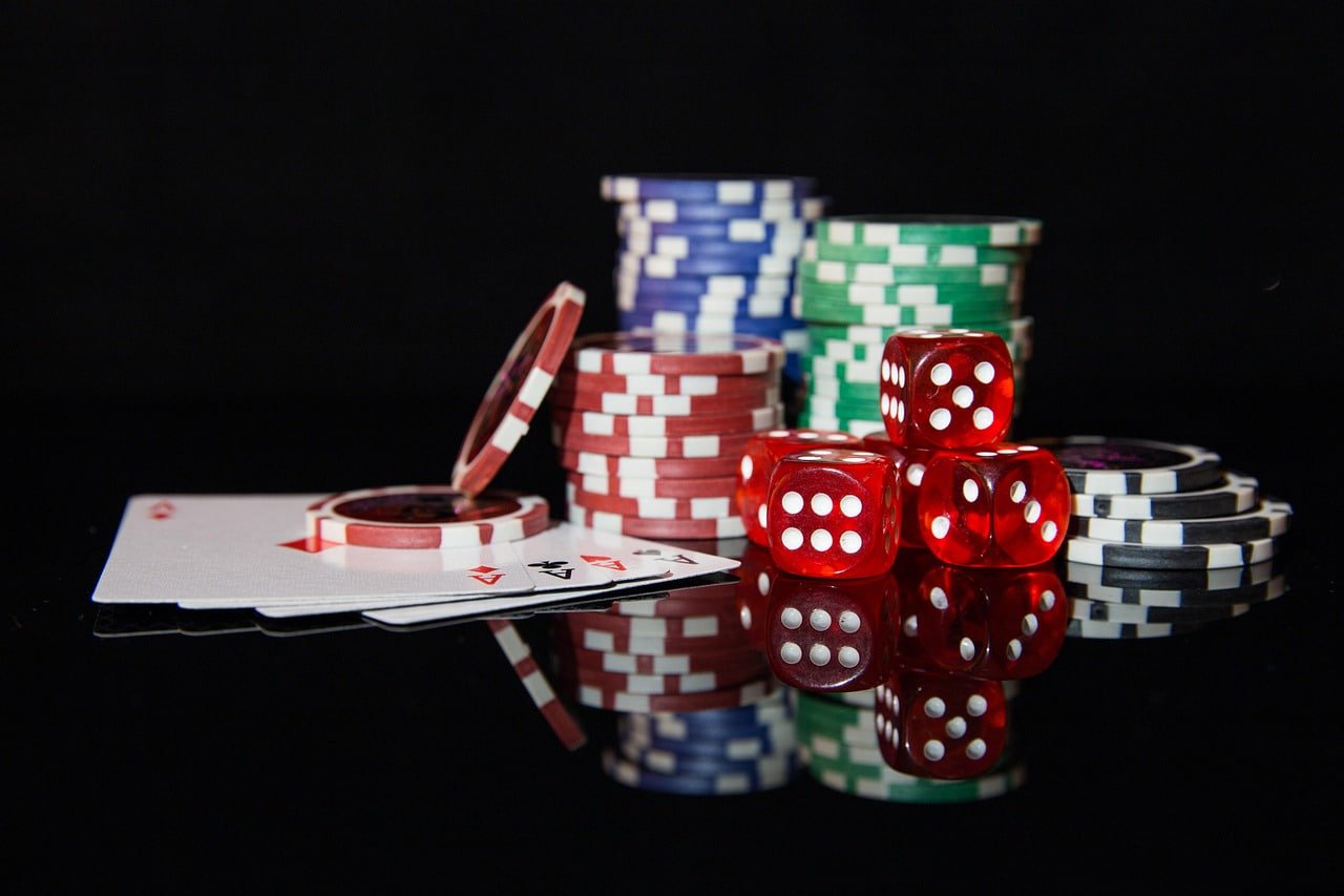 567mmr အားကစား Sportsbook — မြန်မာကစားသူ Smartphone ဖြင့် Live Betting ဆောင်ရွက်နေမှု